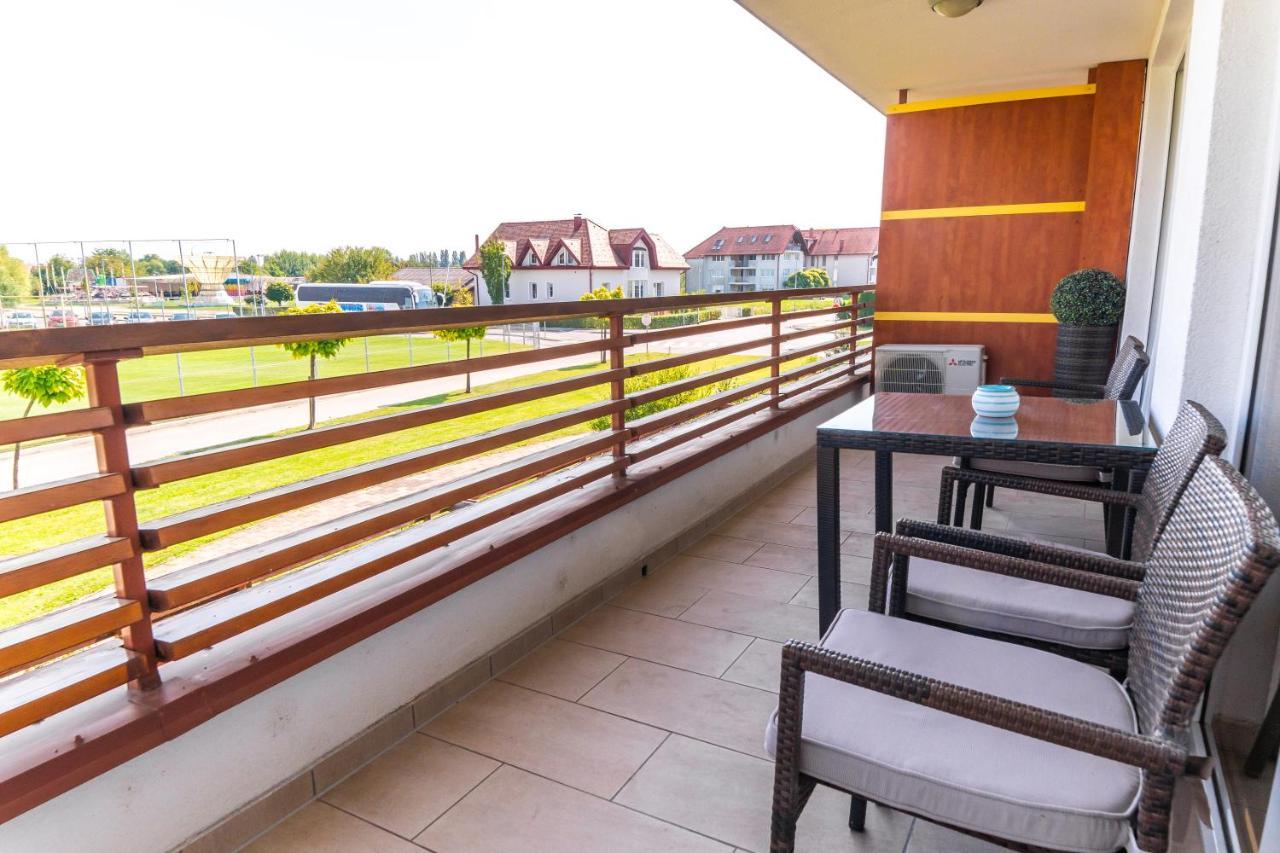 Bella Mura Blue Apartment Moravske-Toplice Buitenkant foto